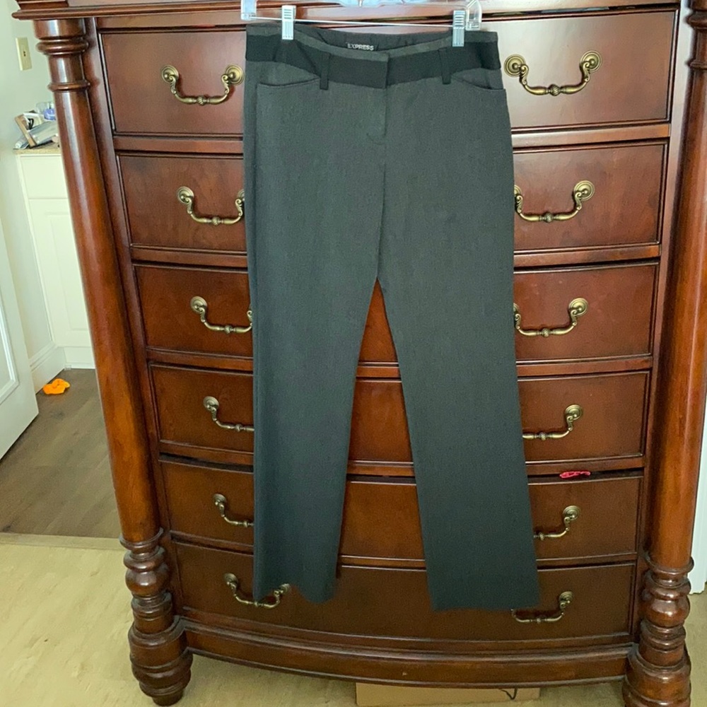 express size 4/Small regular length pants dark grey/black